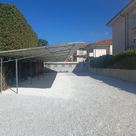 Le Palme 98 "Casa Vacanze" Lido di Camaiore Kültér fotó