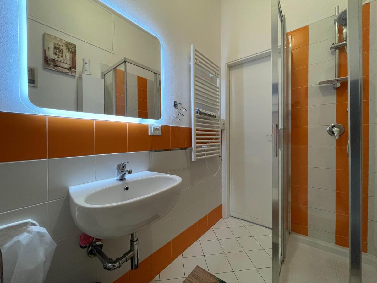 Le Palme 98 "Casa Vacanze" Lido di Camaiore Kültér fotó