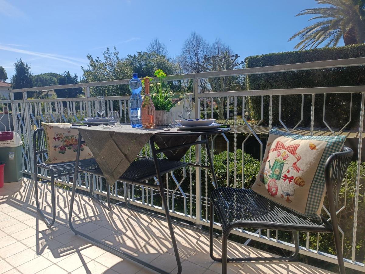 Le Palme 98 "Casa Vacanze" Lido di Camaiore Kültér fotó