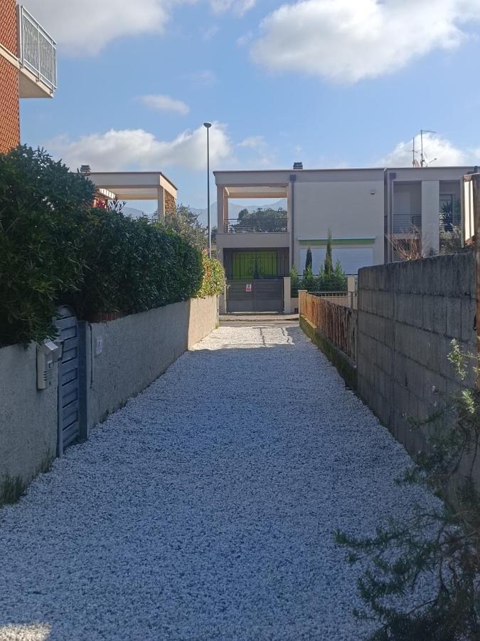 Le Palme 98 "Casa Vacanze" Lido di Camaiore Kültér fotó